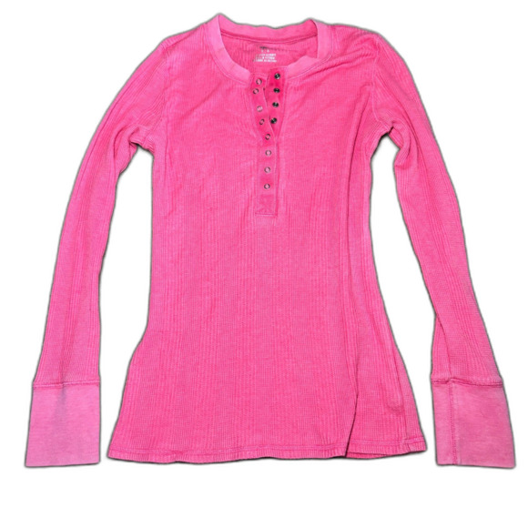 Size Medium Aerie Y2K Style Henley Pink Top - Picture 1 of 3